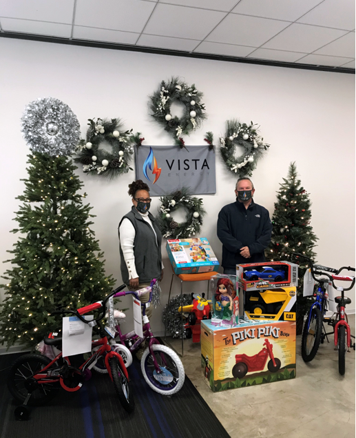 Christmas wishes come true for children during the pandemic. Vista